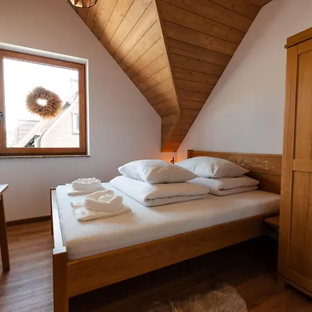 Przystan Stylchyn Lake&view- Bezposrednio Przy Velo Czorsztyn Apartamento *